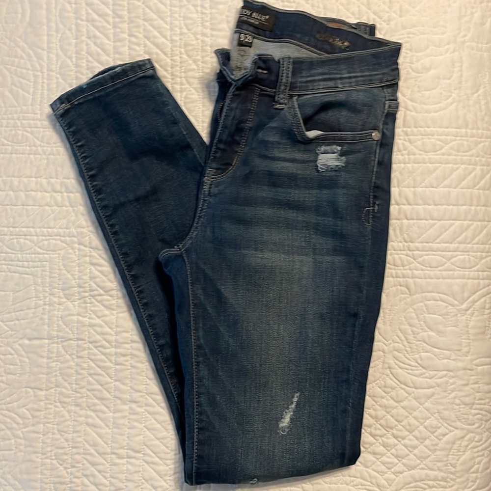 Judy Blue Midrise Jeans